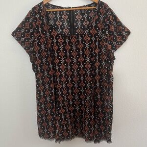Torrid Boho Geo Print Short Sleeve Southwestern Tunic Top Fringe Hem Size 2X